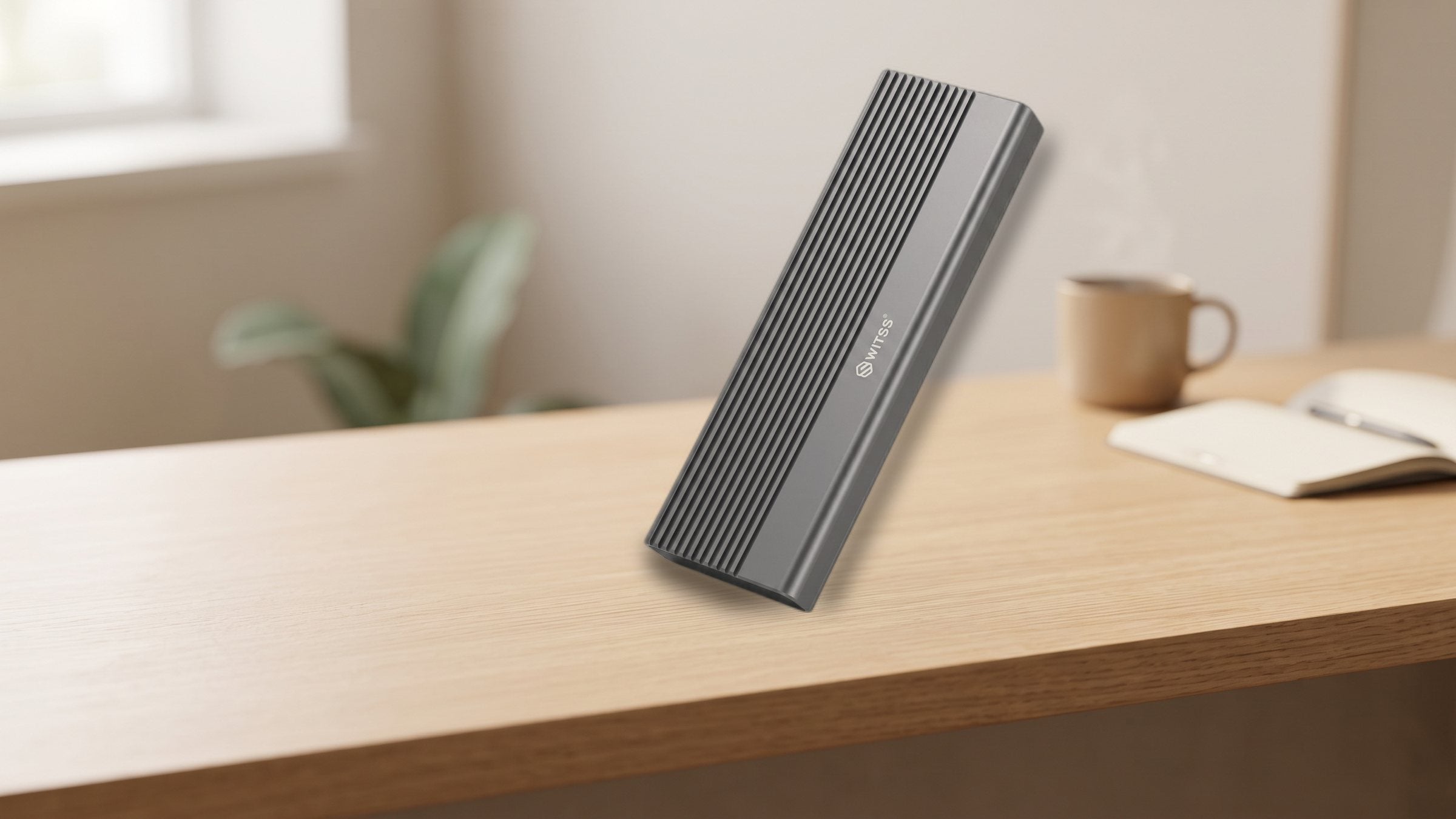 Switss® M.2 SSD-behuizing in gebruik, sfeerbeeld