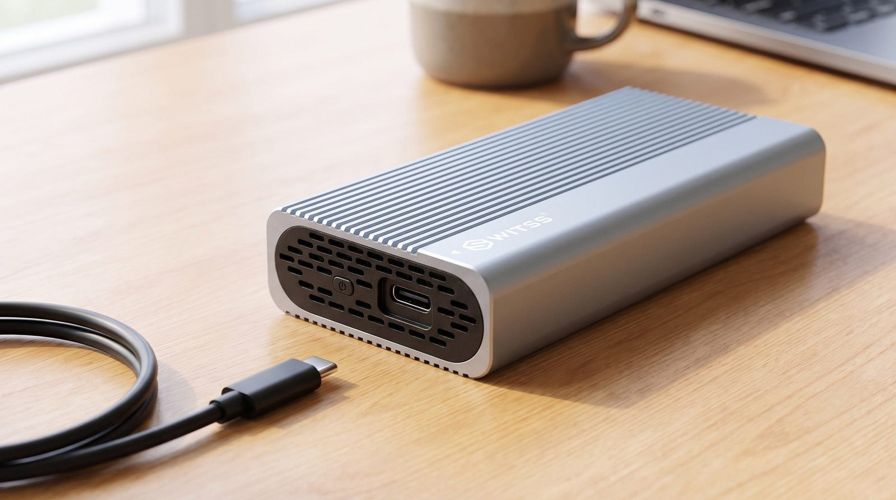 Switss® M.2 SSD-behuizing USB4/Thunderbolt 4 in gebruik, sfeerbeeld